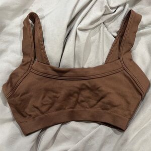 Urban Outfitters Chocolate Ribbed Sports Bra M/L